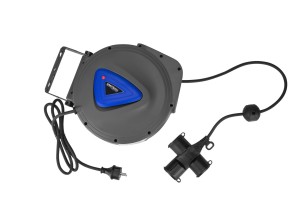 Przedłużacz ze zwijaczem 3x1,5mm 20m KD4047