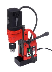 WIERTARKA MAGNETYCZNA / 1800 W / 1300N / 16 mm KD1382