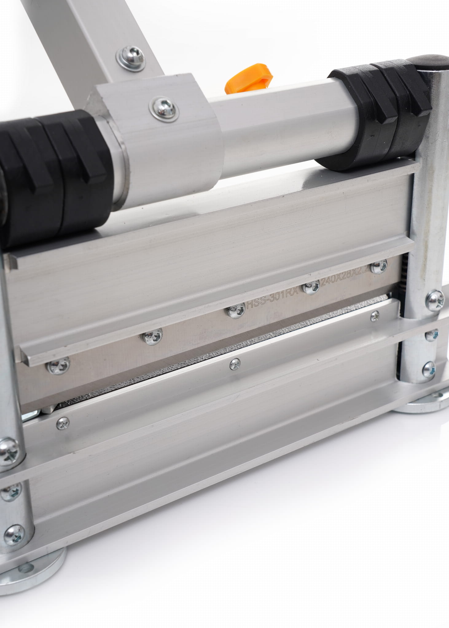 Řezačka laminátu KD636