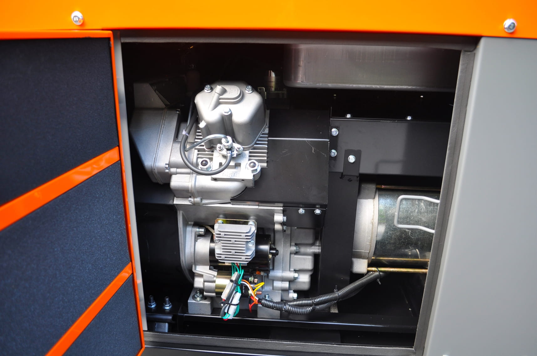Elektrocentrála DIESEL 17/18kW KD154
