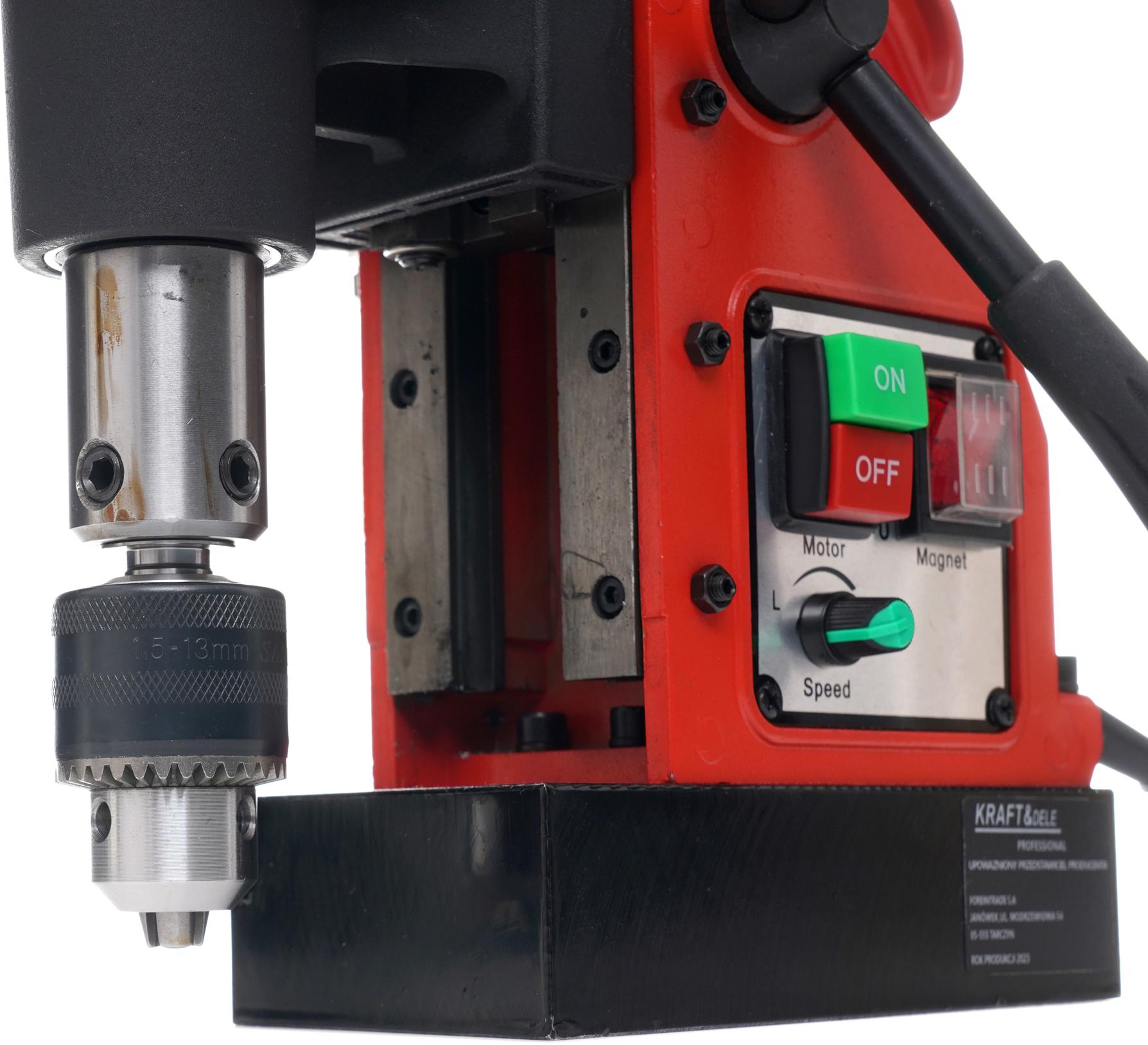MAGNETICKÁ VRTAČKA / 2150 W / 1700N / 13 mm KD1381