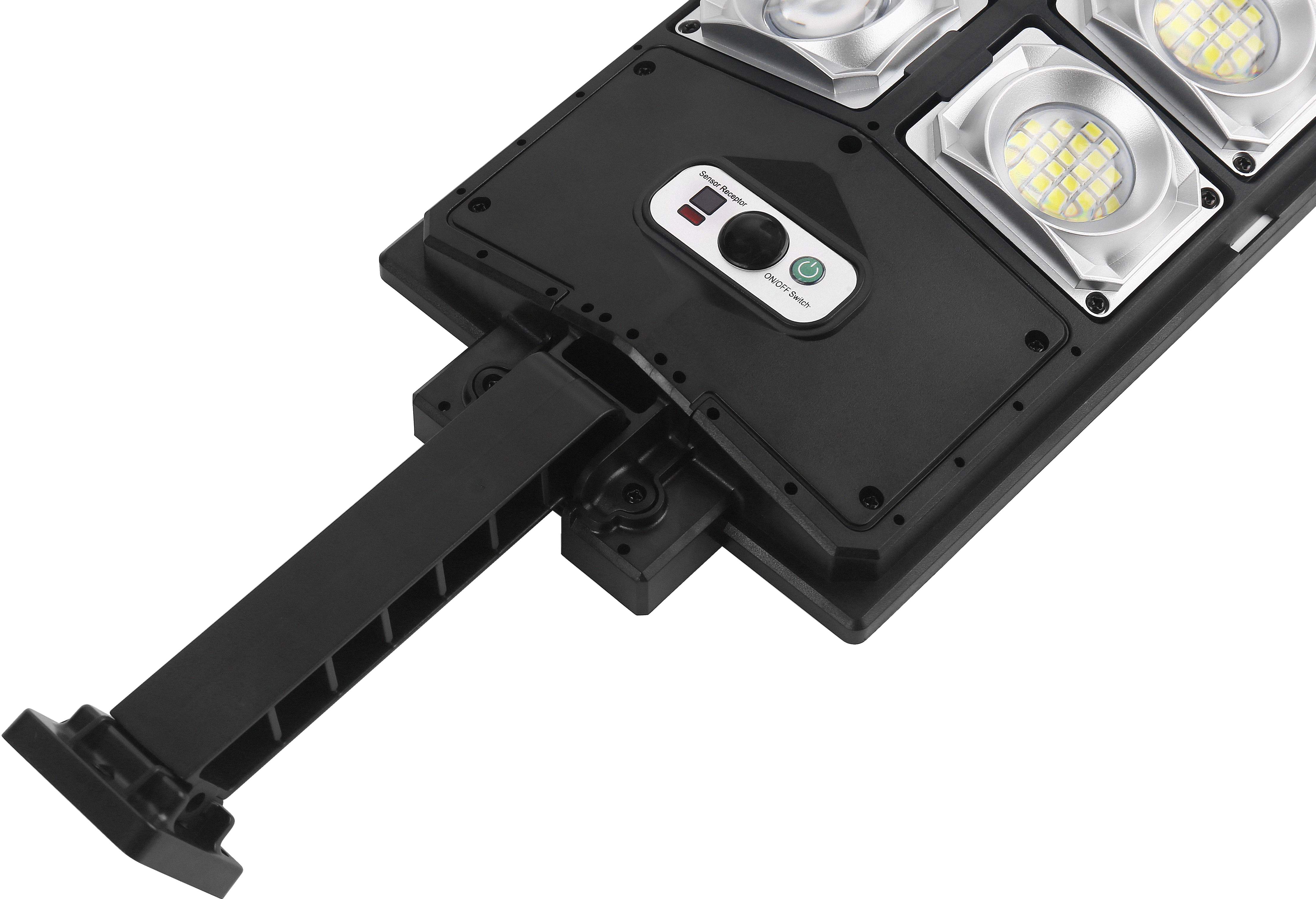 SOLÁRNÍ LED LAMPA S DÁLKOVÝM OVLADAČEM KD3481