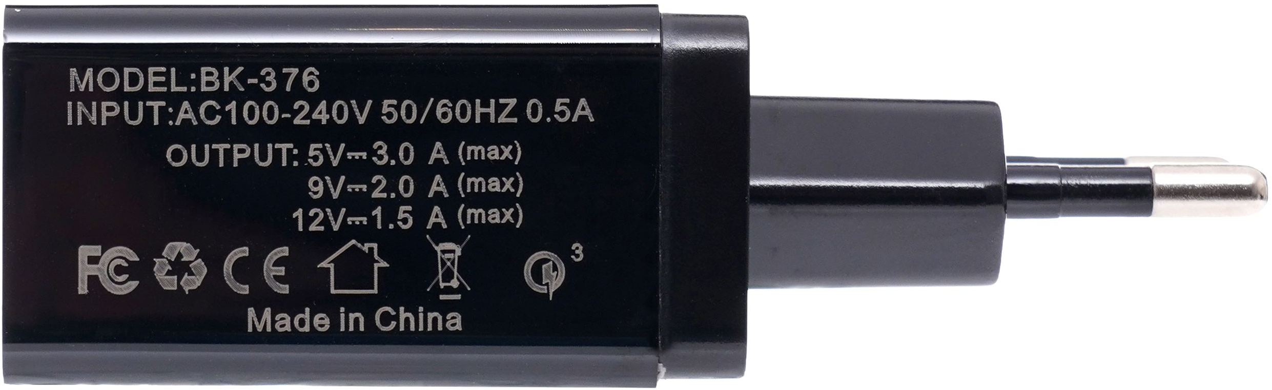 Síťová nabíječka QUICK CHARGE 3.0 KD1237
